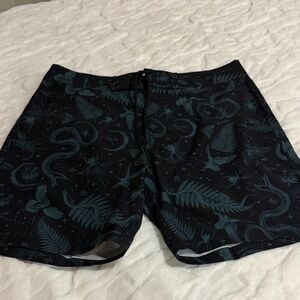 Midnight Hour Mens  Swim Trunks Size 32.
